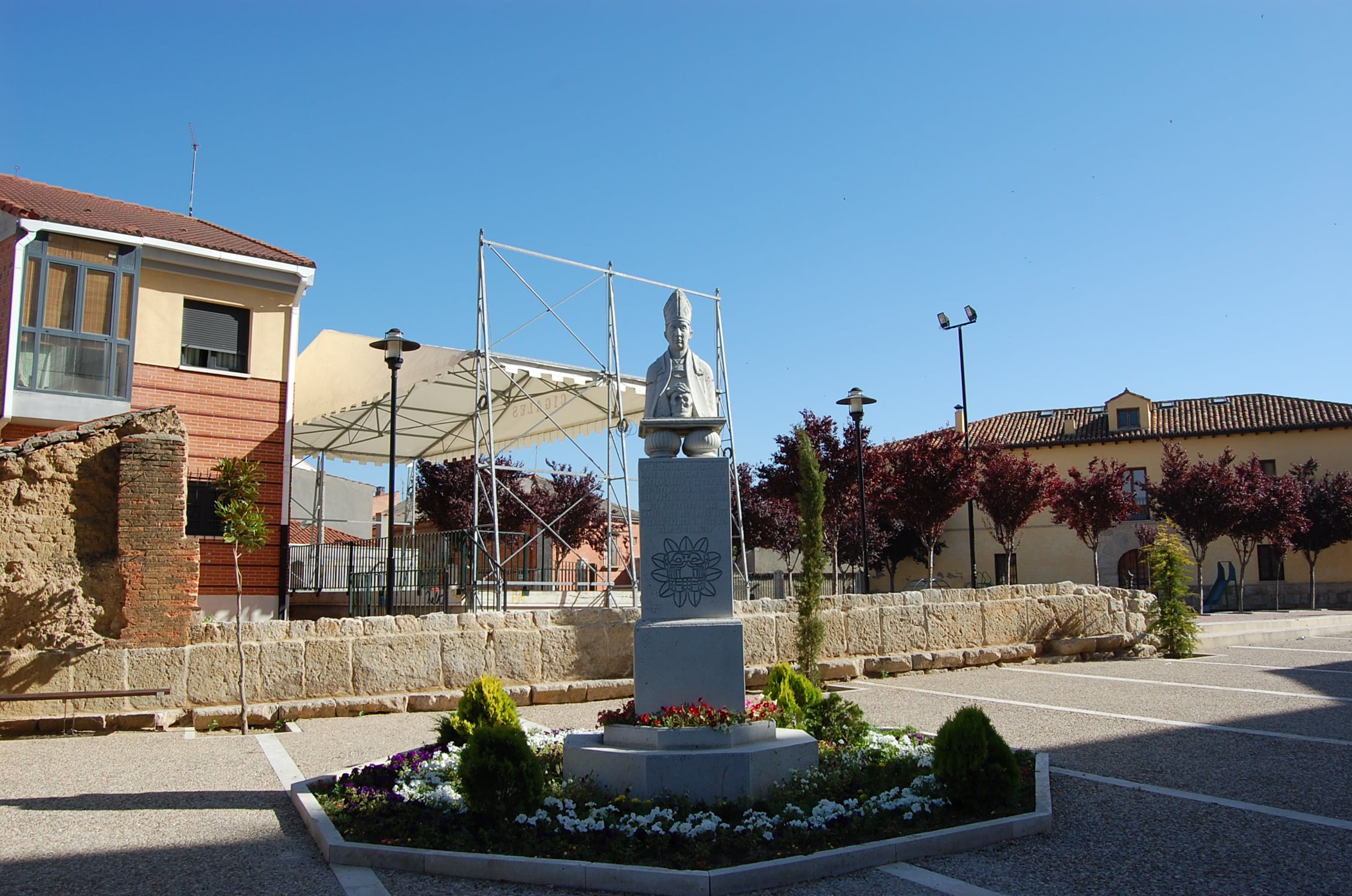 Busto de Fray Antonio Alcalde