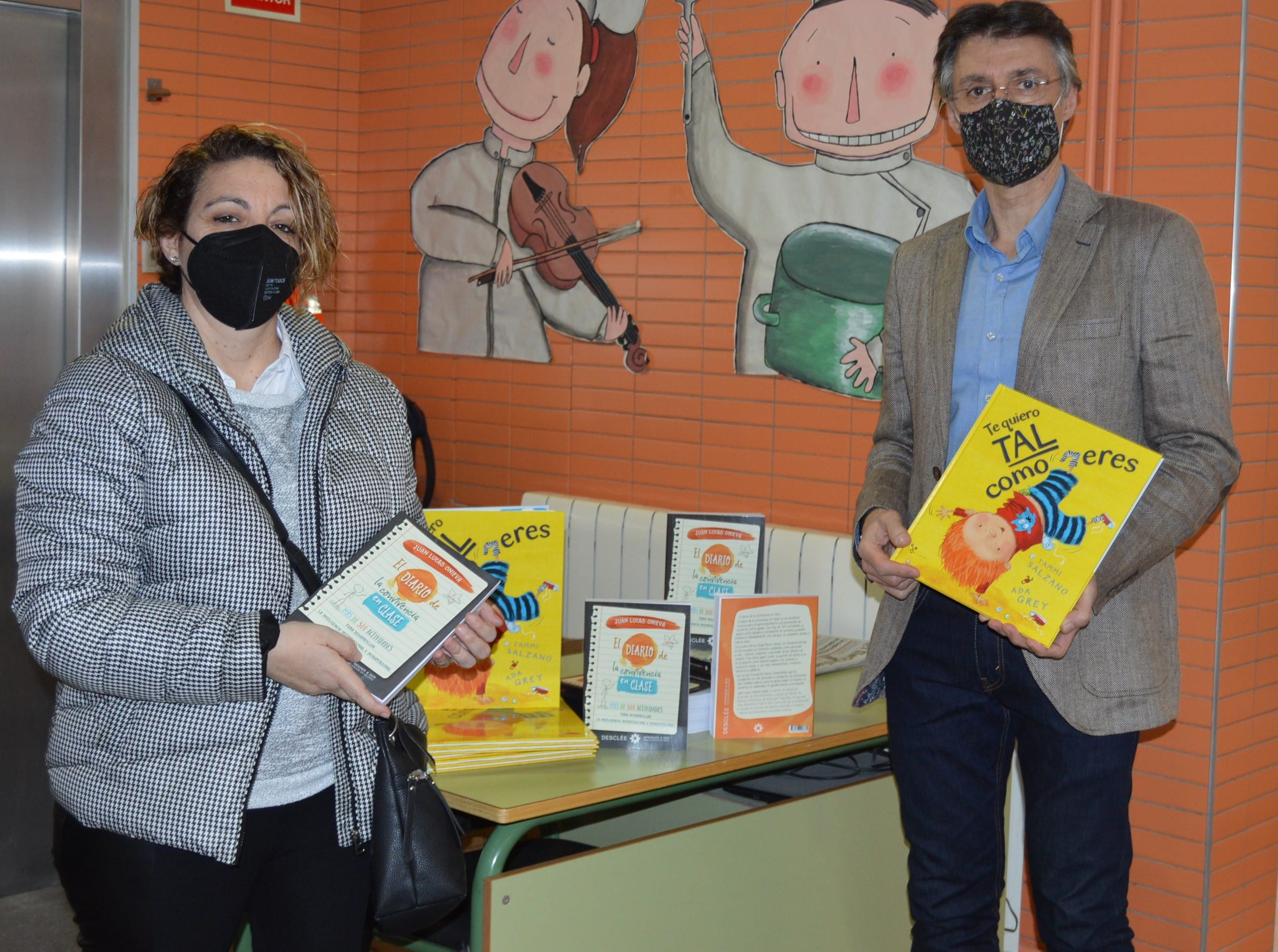 El Ayuntamiento de Cigales entrega un lote de libros a las bibliotecas del Colegio e Instituto de Cigales