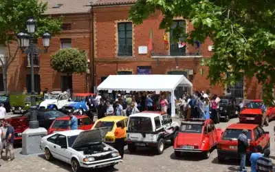 Cigales se convierte en un museo del motor al aire libre durante la XI Concentración de clásicos «Villa de Cigales»